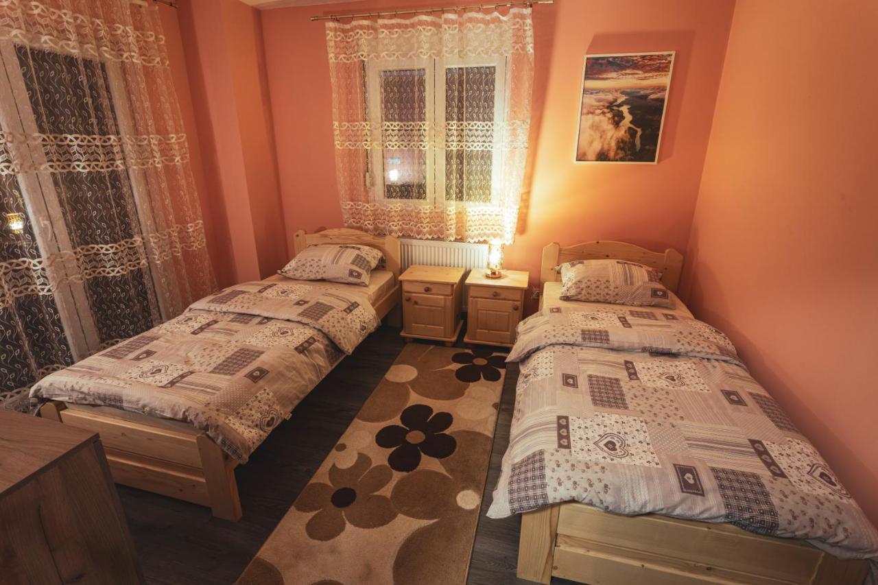 Apartmani Stefan Zlatar Нова-Варош Екстер'єр фото