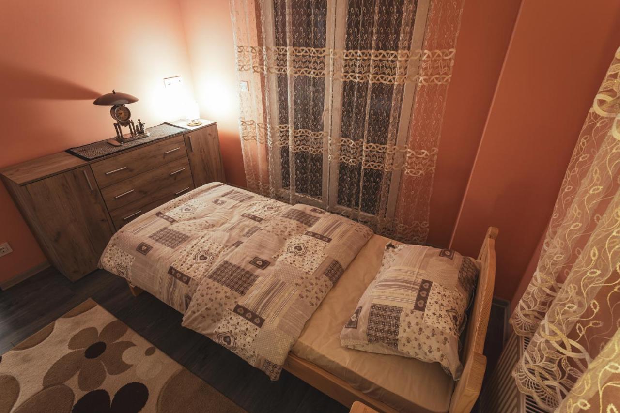 Apartmani Stefan Zlatar Нова-Варош Екстер'єр фото