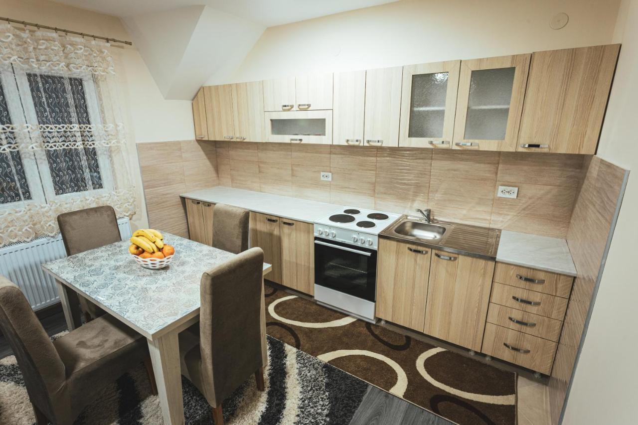 Apartmani Stefan Zlatar Нова-Варош Екстер'єр фото