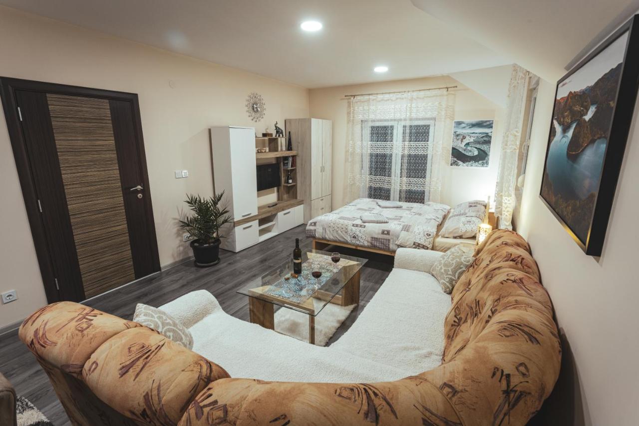 Apartmani Stefan Zlatar Нова-Варош Екстер'єр фото